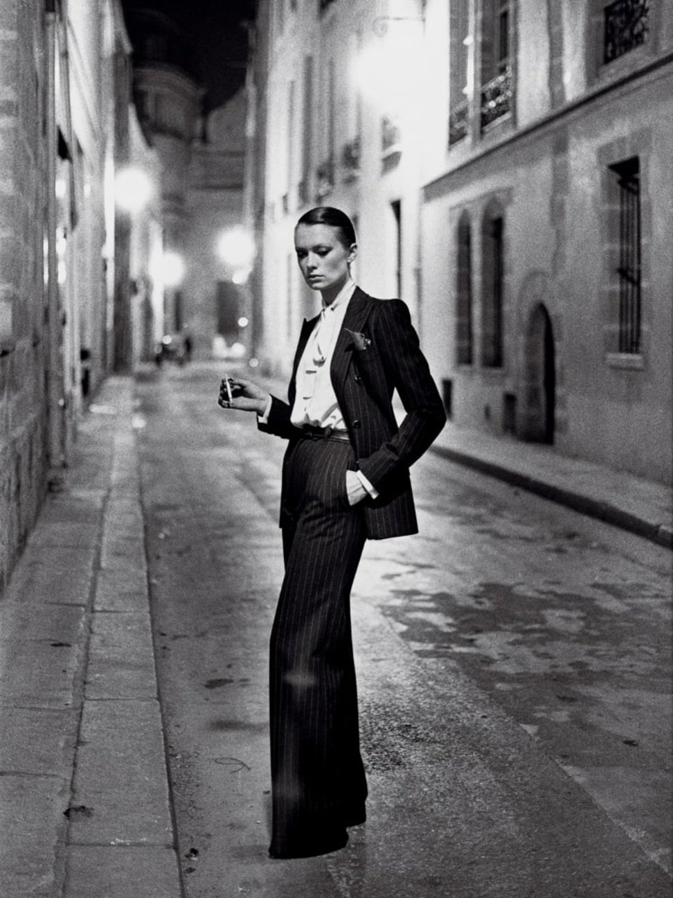 Yves Saint Laurent, 1975 © Helmut Newton